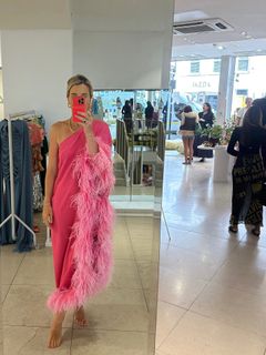 Vogue Williams feet photo 10