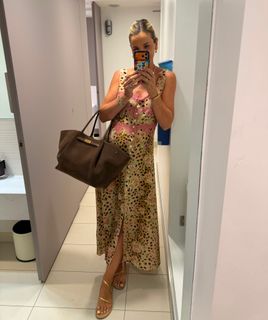 Vogue Williams feet photo 7