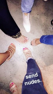 Vy Qwaint feet photo 1
