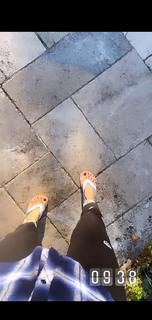 Véronika Loubry feet photo 3