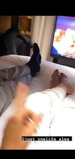 Véronika Loubry feet photo 19