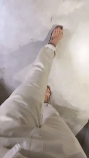Véronika Loubry feet photo 2