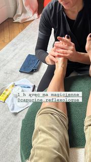 Véronika Loubry feet photo 16