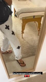 Véronika Loubry feet photo 9