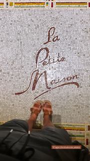 Véronika Loubry feet photo 11