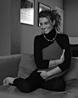 Véronique De Kock feet photo 14