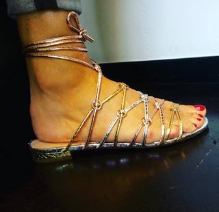 Véronique De Kock feet photo 5