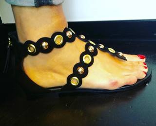 Véronique De Kock feet photo 3