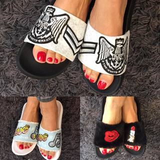 Véronique De Kock feet photo 1
