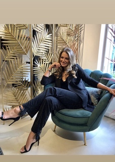 Véronique De Kock feet photo 10