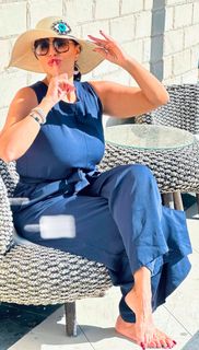 Wafaa Amer feet photo thumbnail