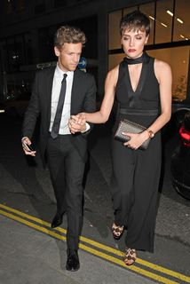 Wallis Day feet photo 2