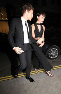 Wallis Day feet photo 1