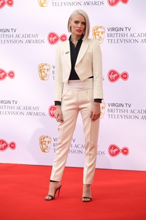 Wallis Day feet photo 15