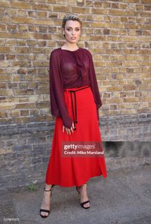 Wallis Day feet photo 20