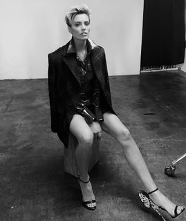 Wallis Day feet photo 13