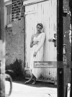 Wallis Day feet photo 4
