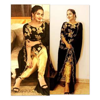 Wamiqa Gabbi feet photo thumbnail