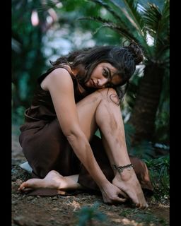 Wamiqa Gabbi feet photo thumbnail