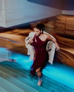 Wamiqa Gabbi feet photo thumbnail