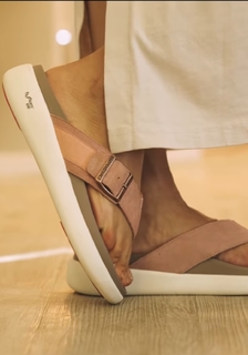 Wamiqa Gabbi feet photo thumbnail