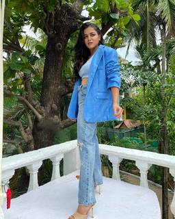 Wamiqa Gabbi feet photo thumbnail