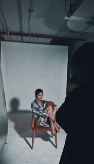 Wamiqa Gabbi feet photo thumbnail