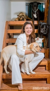 Wamiqa Gabbi feet photo thumbnail