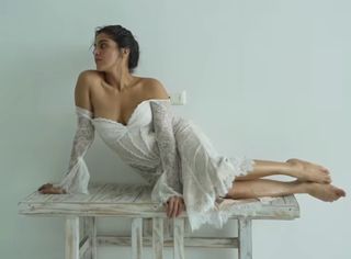 Wamiqa Gabbi feet photo thumbnail