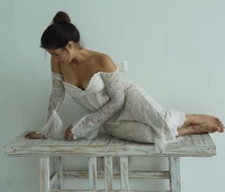 Wamiqa Gabbi feet photo thumbnail