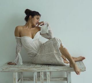 Wamiqa Gabbi feet photo thumbnail