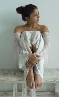 Wamiqa Gabbi feet photo thumbnail