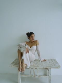 Wamiqa Gabbi feet photo thumbnail