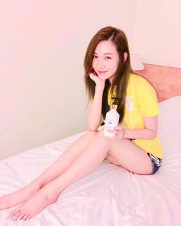 Wan-Ting Tseng feet photo 14