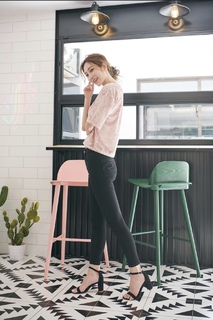 Wan-Ting Tseng feet photo 4