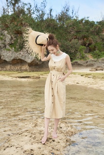 Wan-Ting Tseng feet photo 2