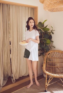 Wan-Ting Tseng feet photo 1