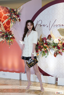 Wan-Ting Tseng feet photo 13