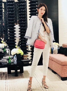 Wan-Ting Tseng feet photo 12