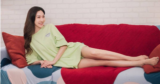 Wan-Ting Tseng feet photo 8
