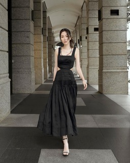 Wan-Ting Tseng feet photo 14