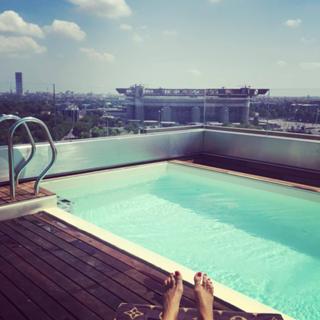 Wanda Nara feet photo thumbnail