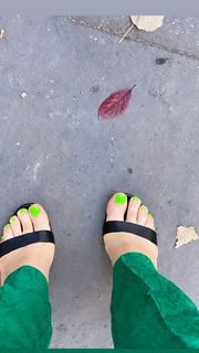 Wanda Nara feet photo thumbnail