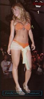 Wanda Nara feet photo thumbnail