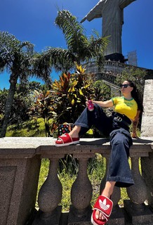 Wanda Nara feet photo thumbnail