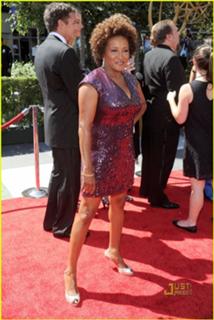 Wanda Sykes feet photo 17