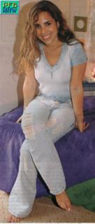 Wanessa Camargo feet photo thumbnail