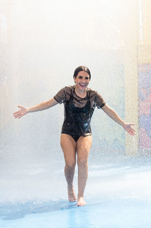 Wanessa Camargo feet photo thumbnail