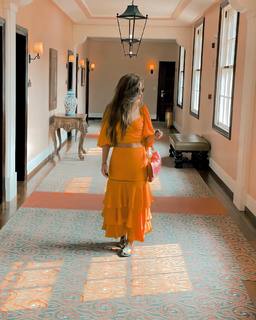 Wanessa Camargo feet photo thumbnail