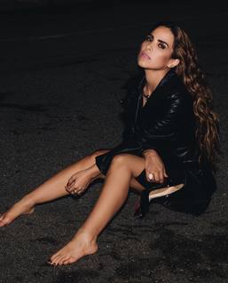 Wanessa Camargo feet photo thumbnail
